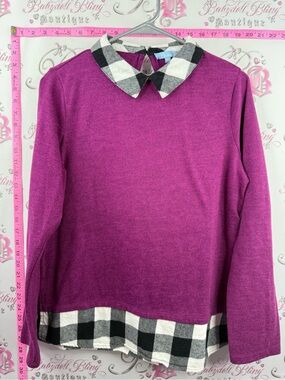 PENMANS Fuchsia Crewneck Sweater with Black-and-White Plaid Collar